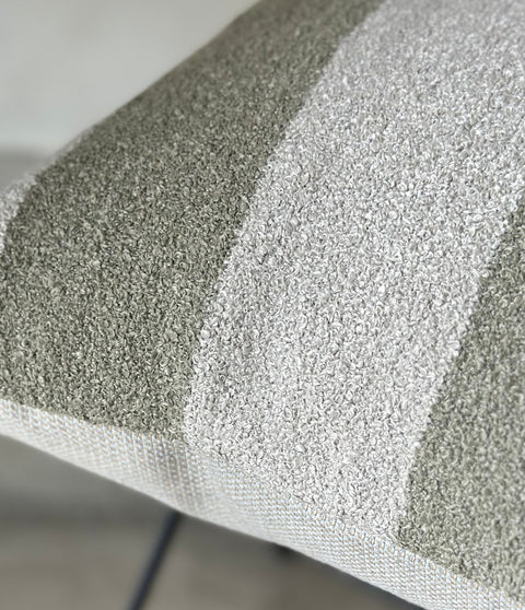 Cushion 14 / Outdoor+Indoor / Bouclé / Olive / Beige / 50x50 cm