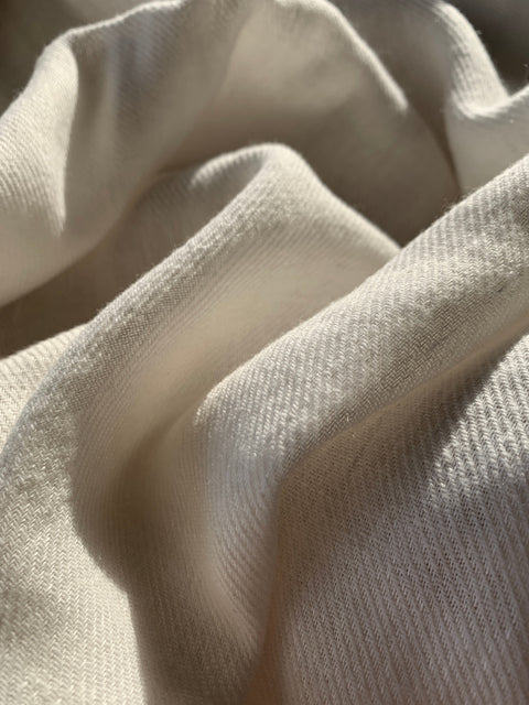 Drape 05 / Custom Made Curtain recycled wool and linen / Offwhite