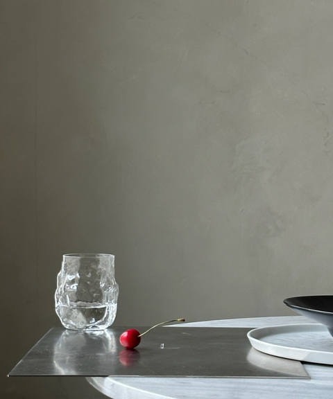 Set of 2: Moshi Metal Placemats / Brushed Steel / 30x40 cm