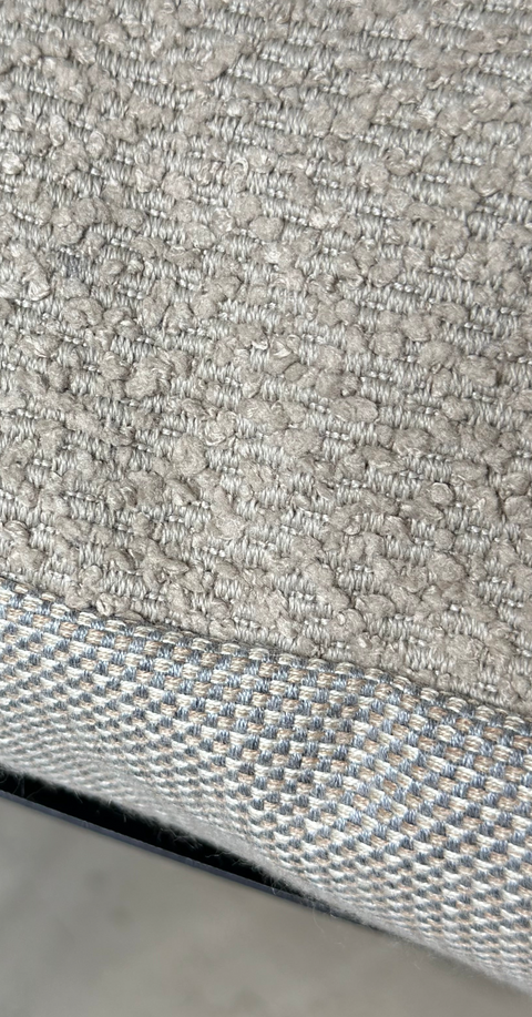 Cushion 18 / Outdoor+Indoor / Bouclé / Nature / 50x50 cm