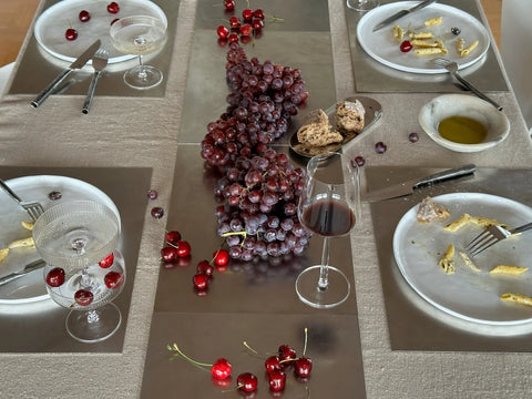 Moshi Metal Placemats / Brushed Steel / 30x40 cm